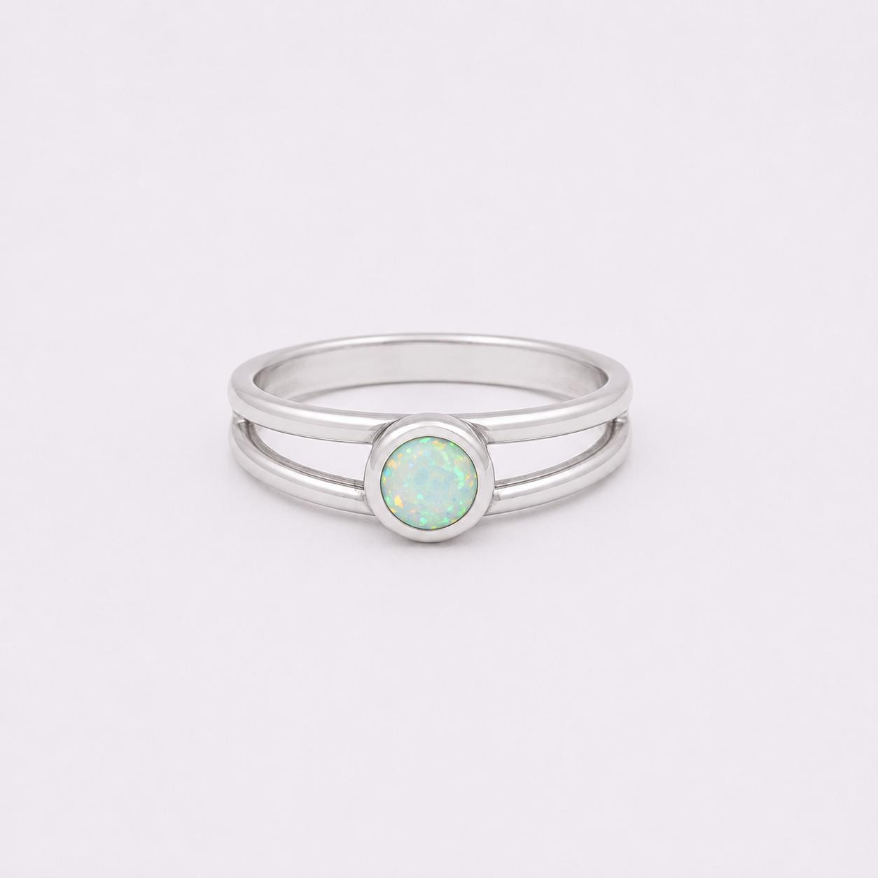 SILVER WHITE OPAL RING