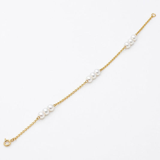 9CT YG BELCHER BRACELET WITH 9 x 4mm PEARLS
