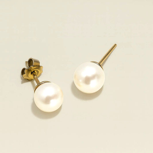 9ct Yellow gold pearl stud earrings
