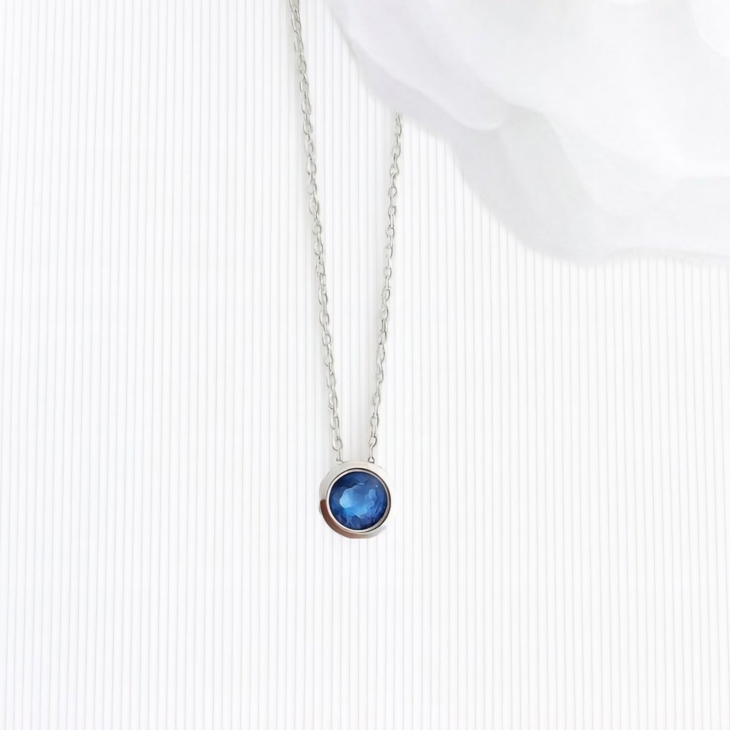 SILVER BLUE CUBIC ZIRCONIA NECKLACE