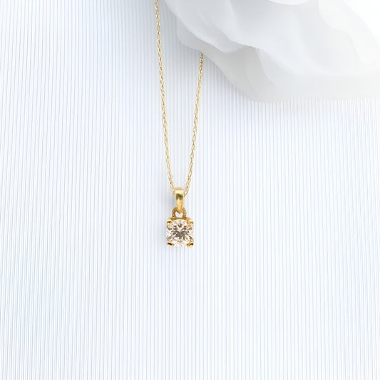 9ct yellow gold solitaire lab diamond pendant