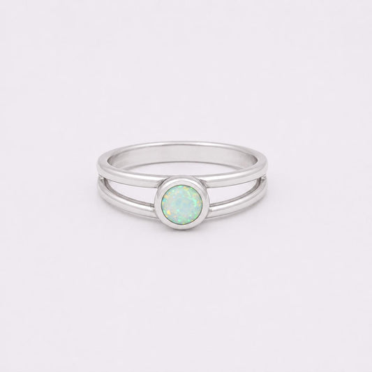 SILVER WHITE OPAL RING