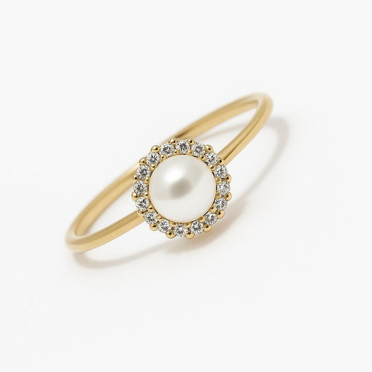 9ct Yellow gold  cubic zirconia/pearl ring