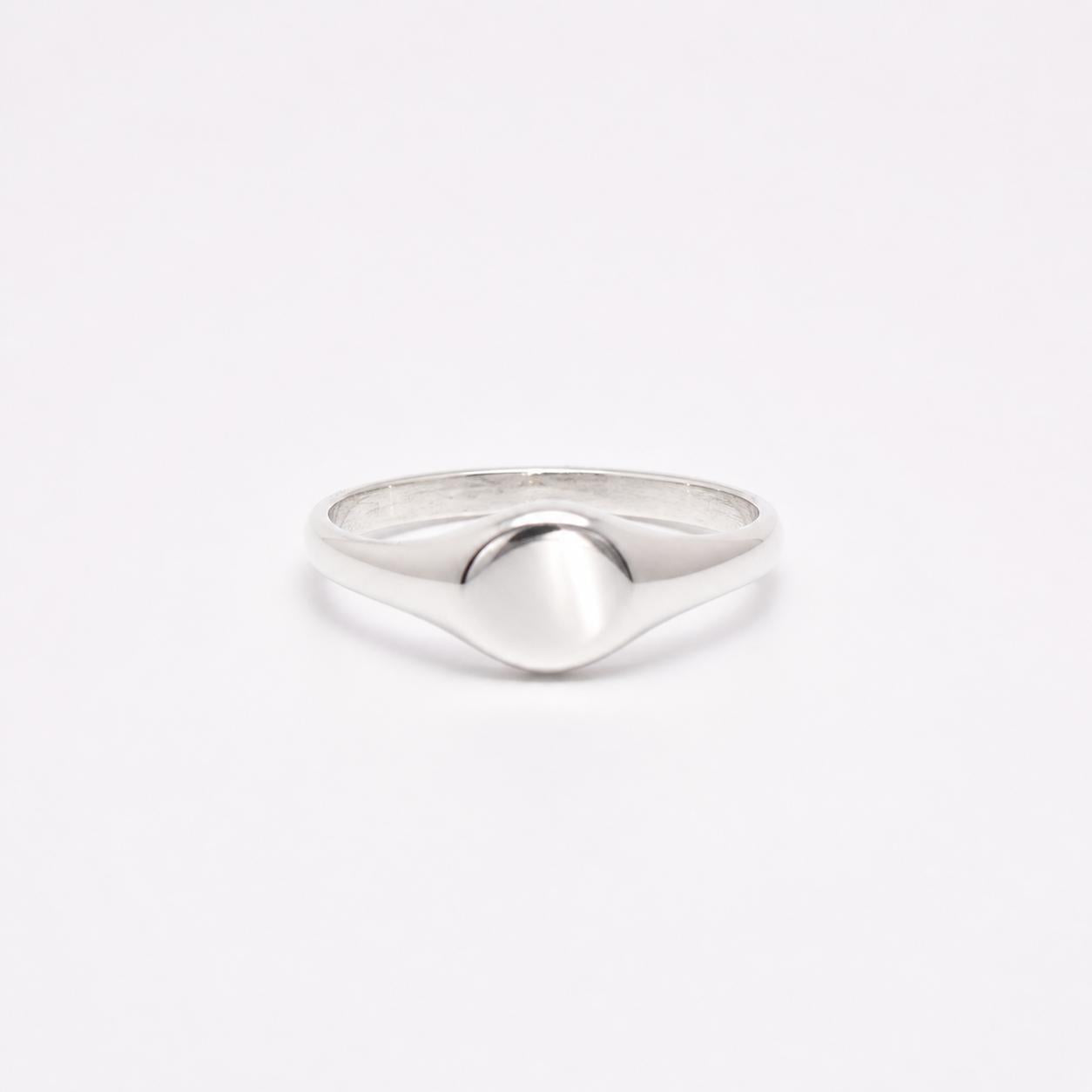 SILVER SIGNET RING